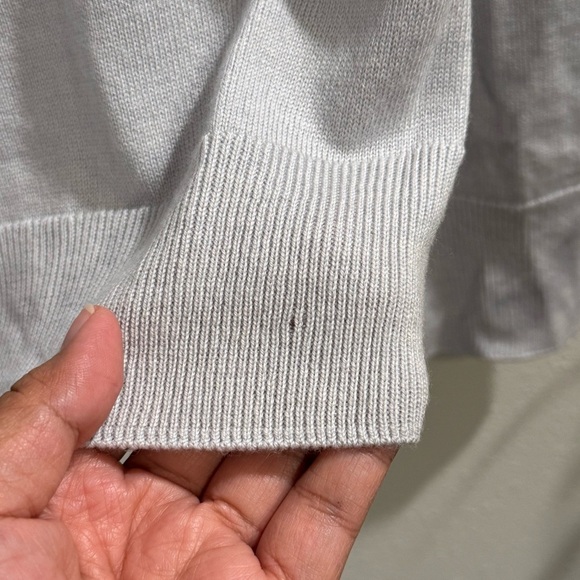 Banana Republic NWT Small 100% Merino Wool Seamless Crewneck Sweater Minimalist - Picture 7 of 7